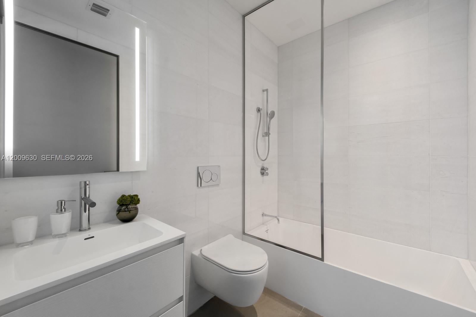 2000 OCEAN CONDO - Residential