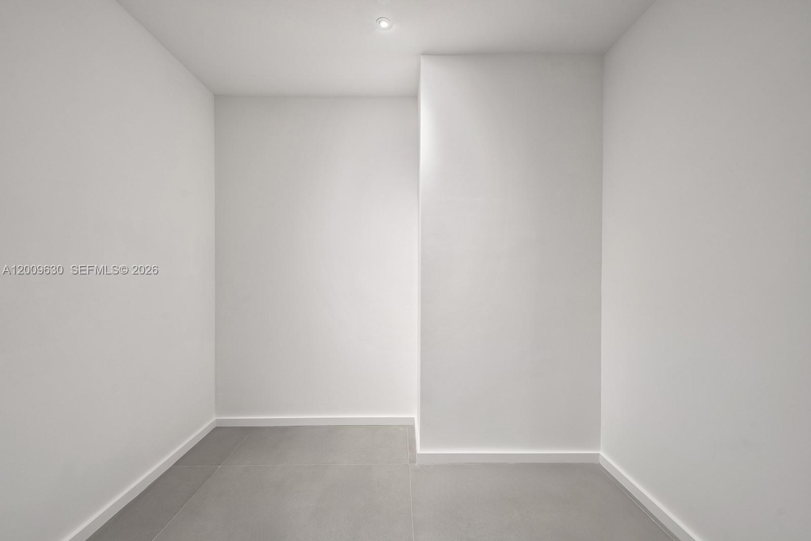 2000 OCEAN CONDO - Residential