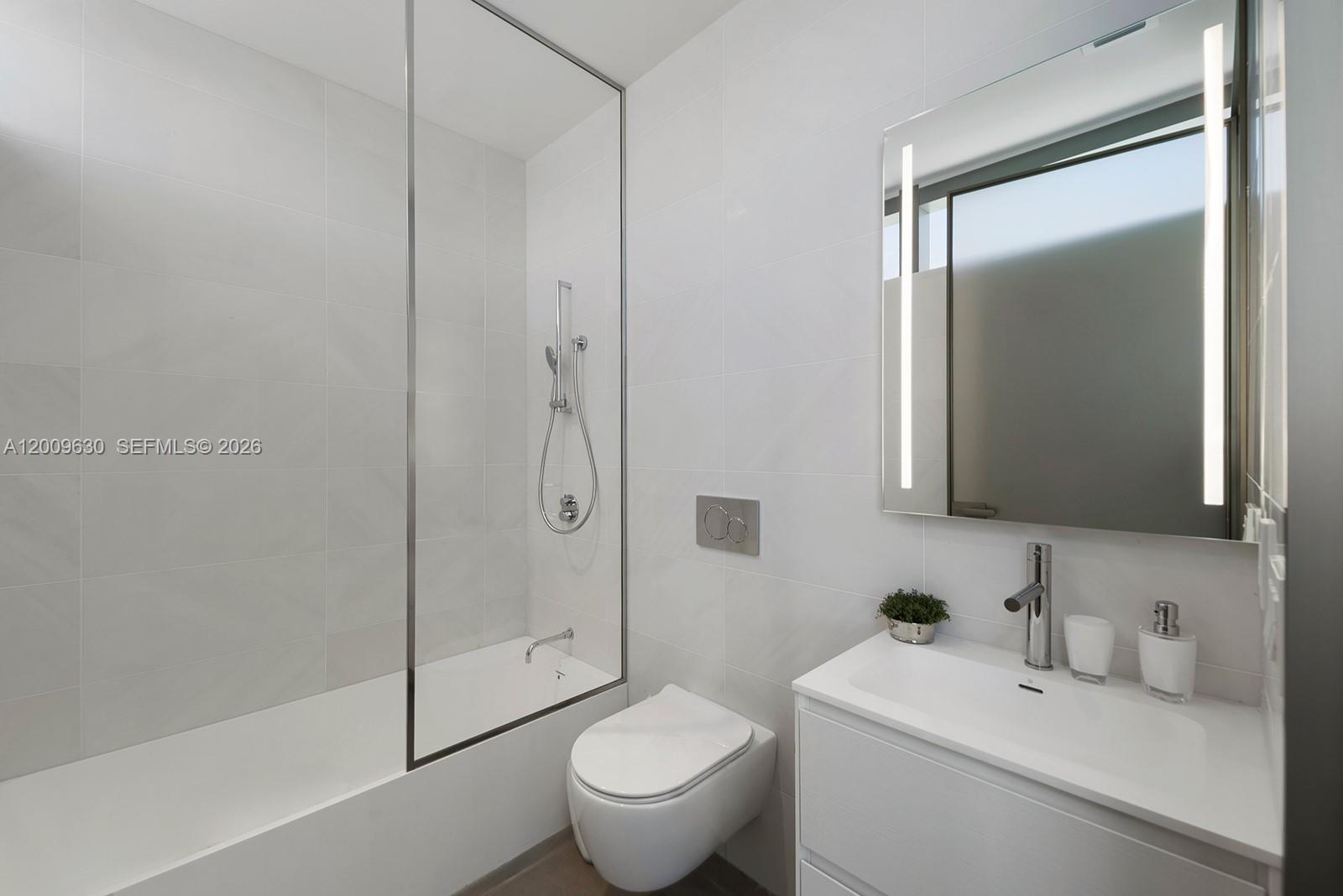 2000 OCEAN CONDO - Residential