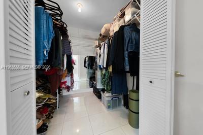 CELEBRATION POINT CONDO - Residential