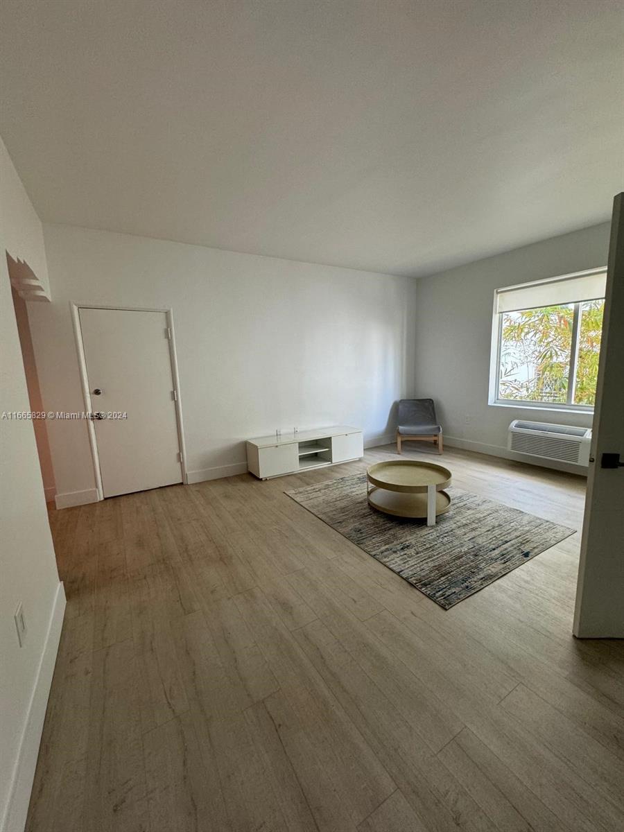THE LOFTS AT ABBOTT CONDO - Residential