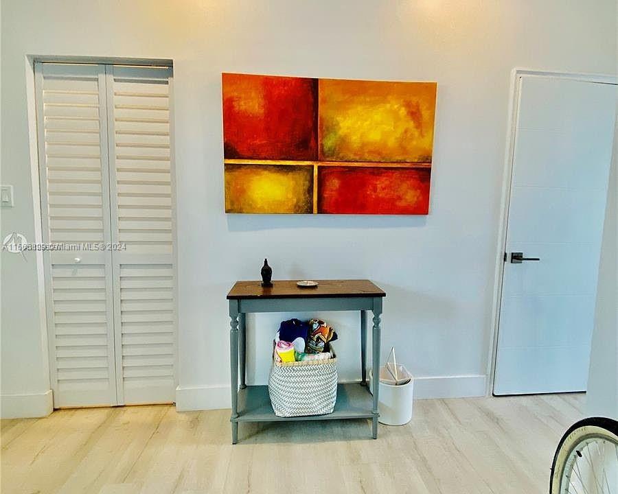 THE LOFTS AT ABBOTT CONDO - Residential