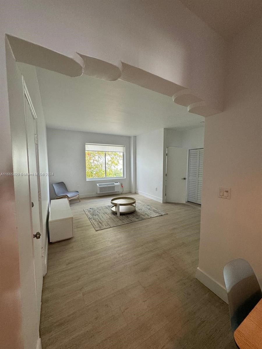 THE LOFTS AT ABBOTT CONDO - Residential