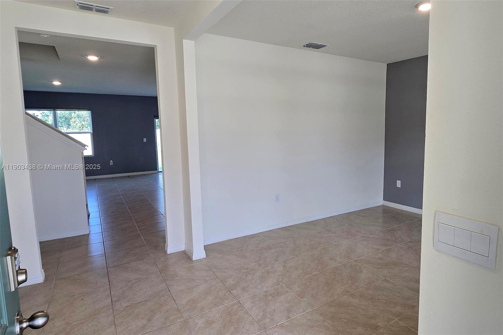 CASCADES, Davenport - Residential