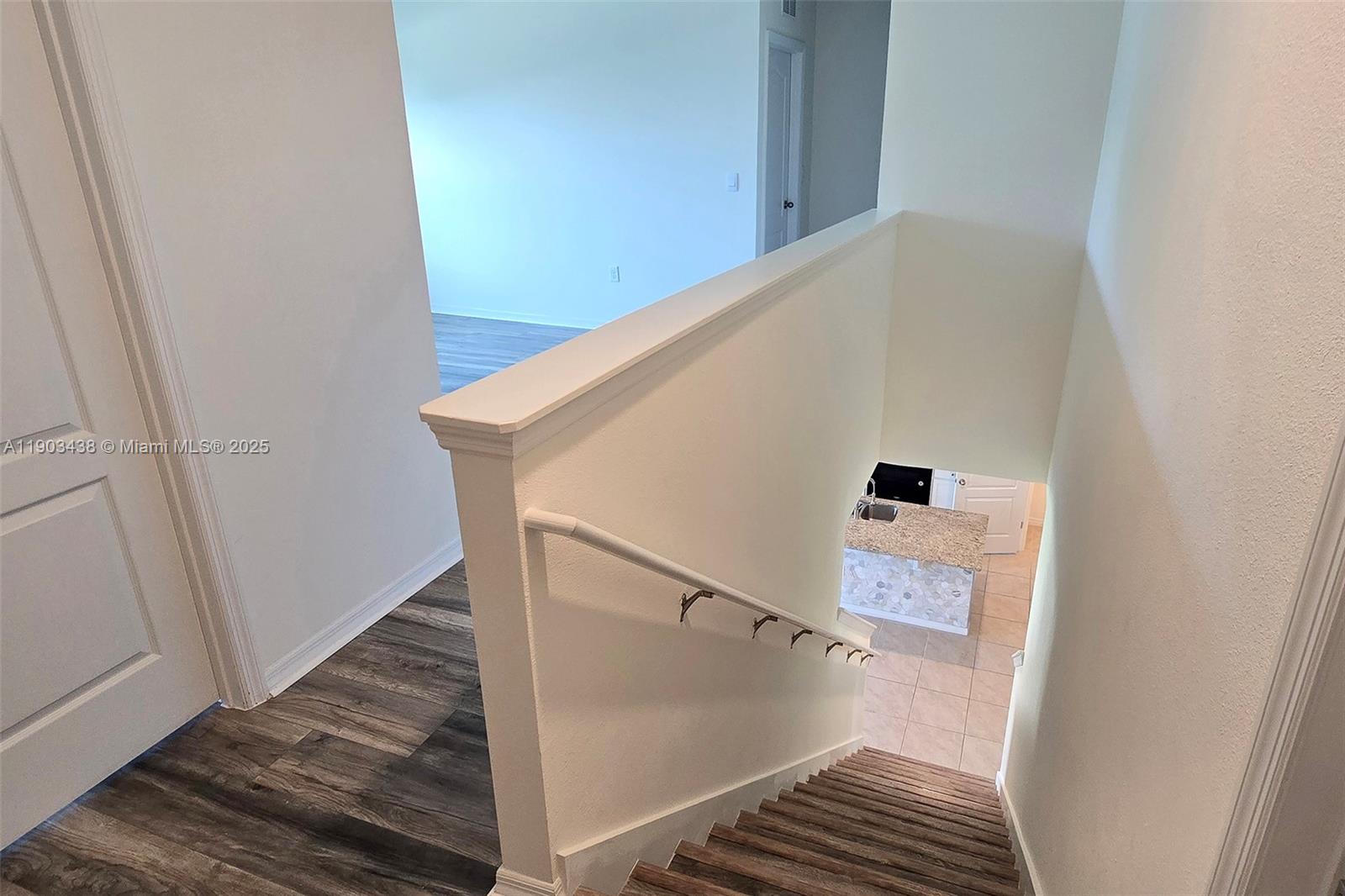 CASCADES, Davenport - Residential