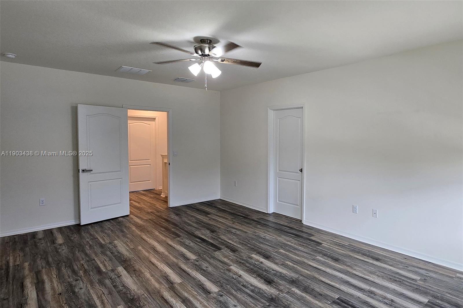 CASCADES, Davenport - Residential