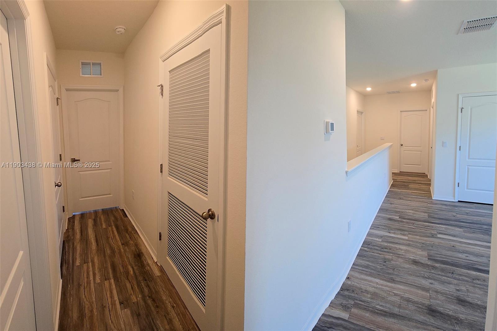 CASCADES, Davenport - Residential