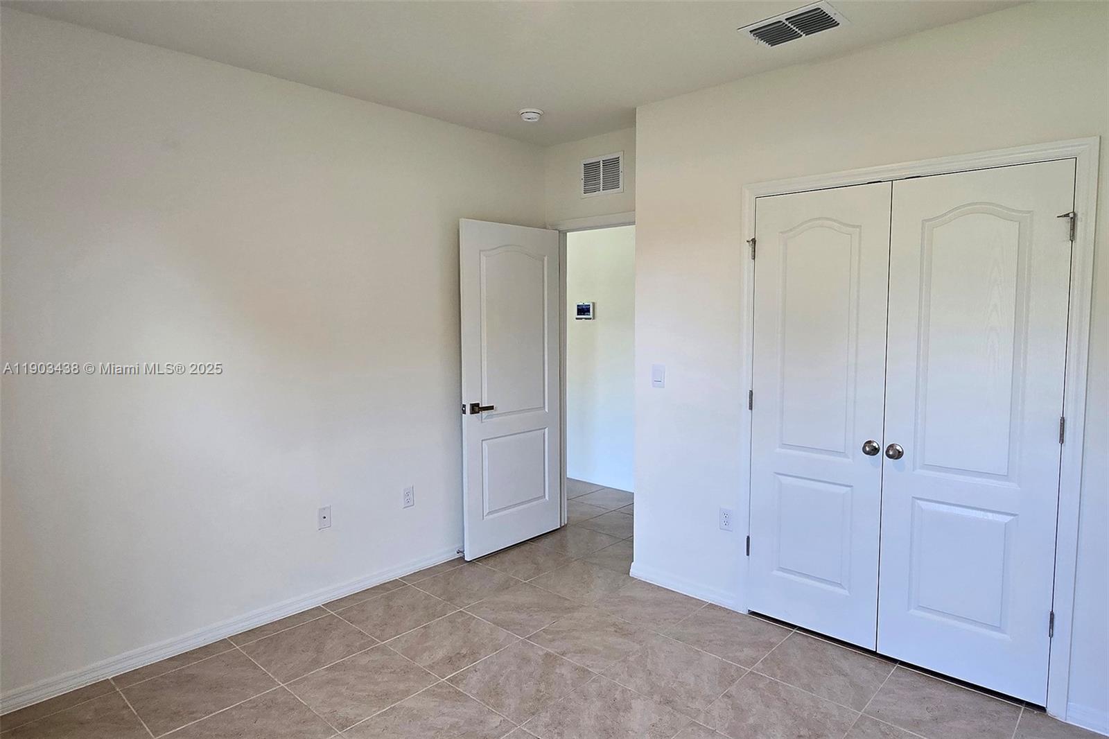 CASCADES, Davenport - Residential