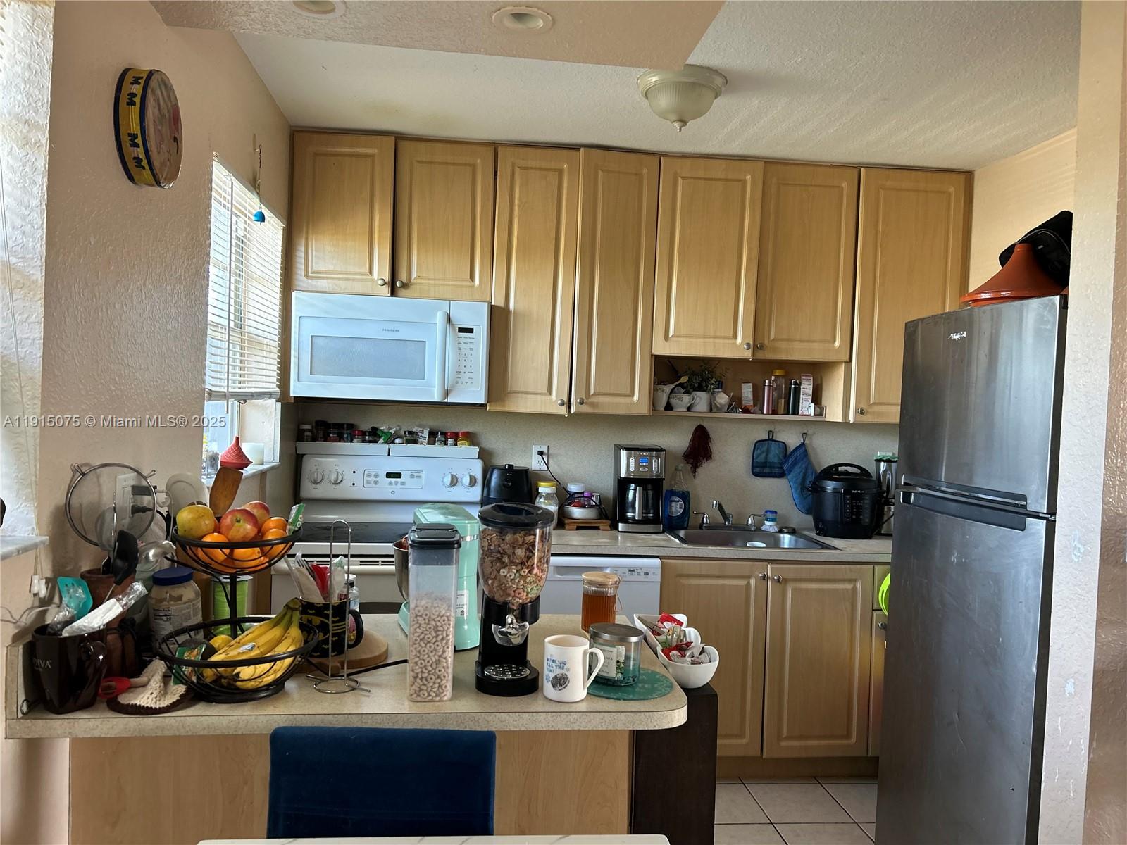 SEVILLA PALACE AT HALLAND - Residential Lease