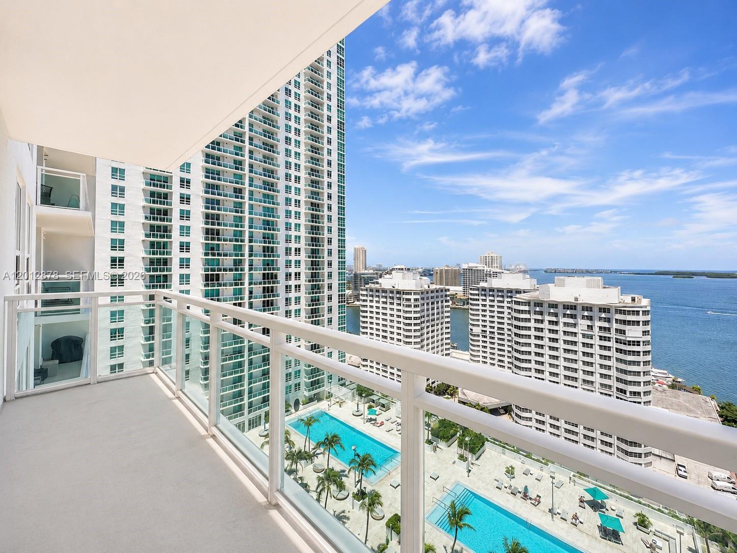 THE PLAZA 901 BRICKELL CO - Residential Lease