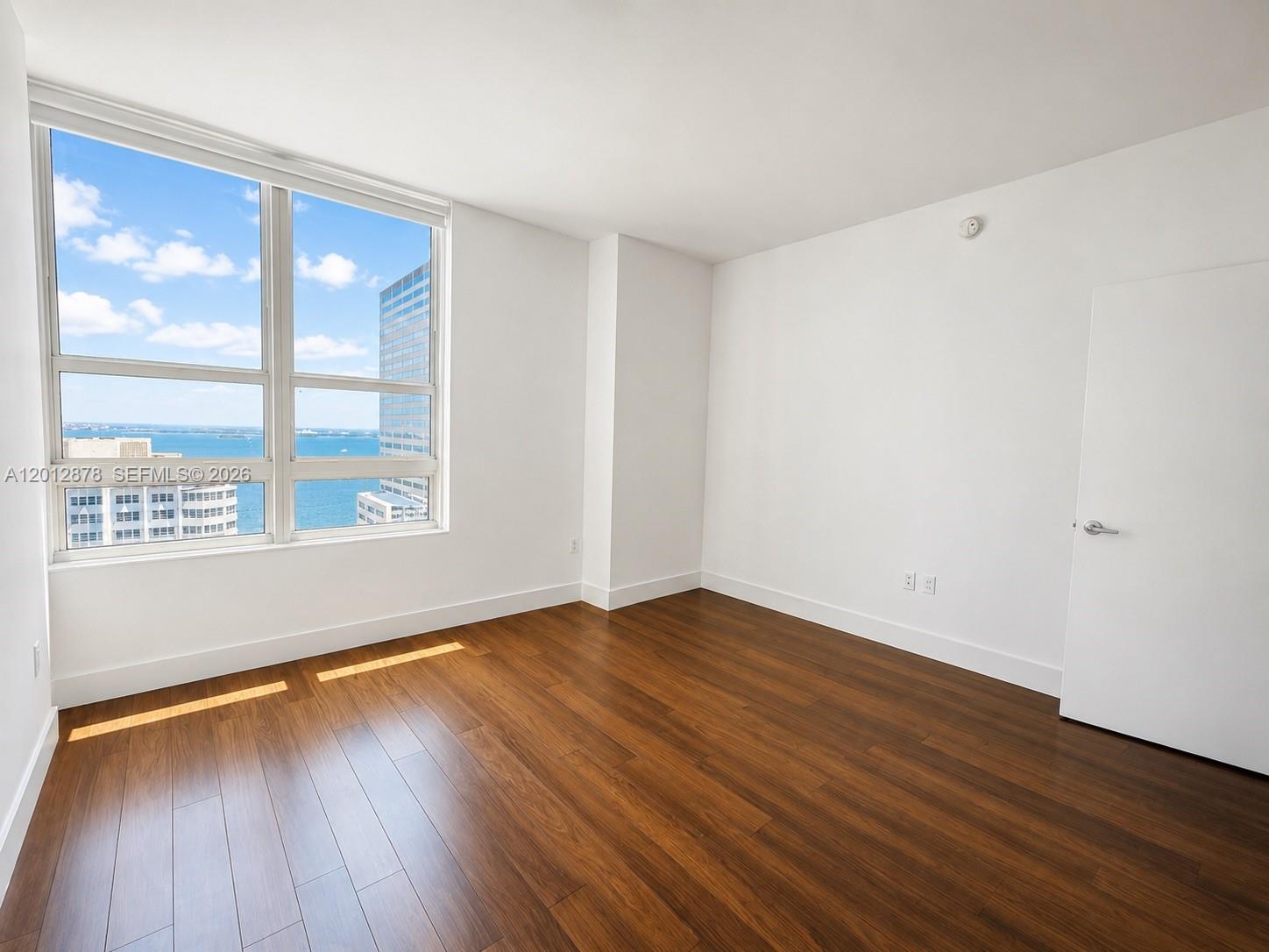 THE PLAZA 901 BRICKELL CO - Residential Lease