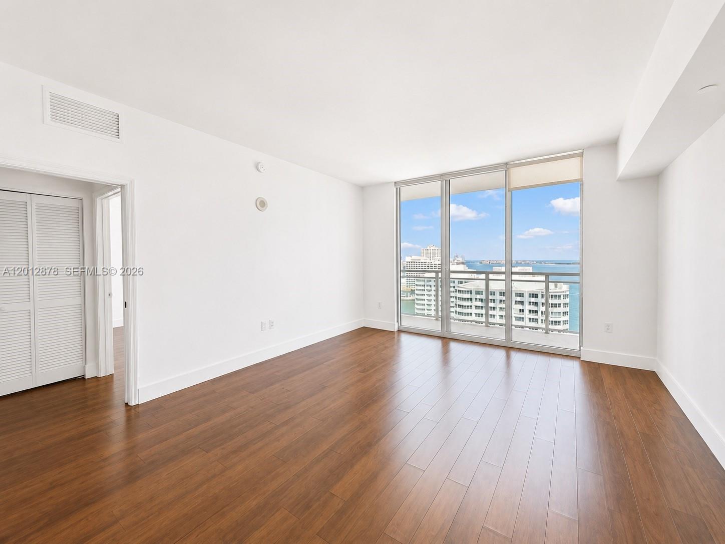 THE PLAZA 901 BRICKELL CO - Residential Lease