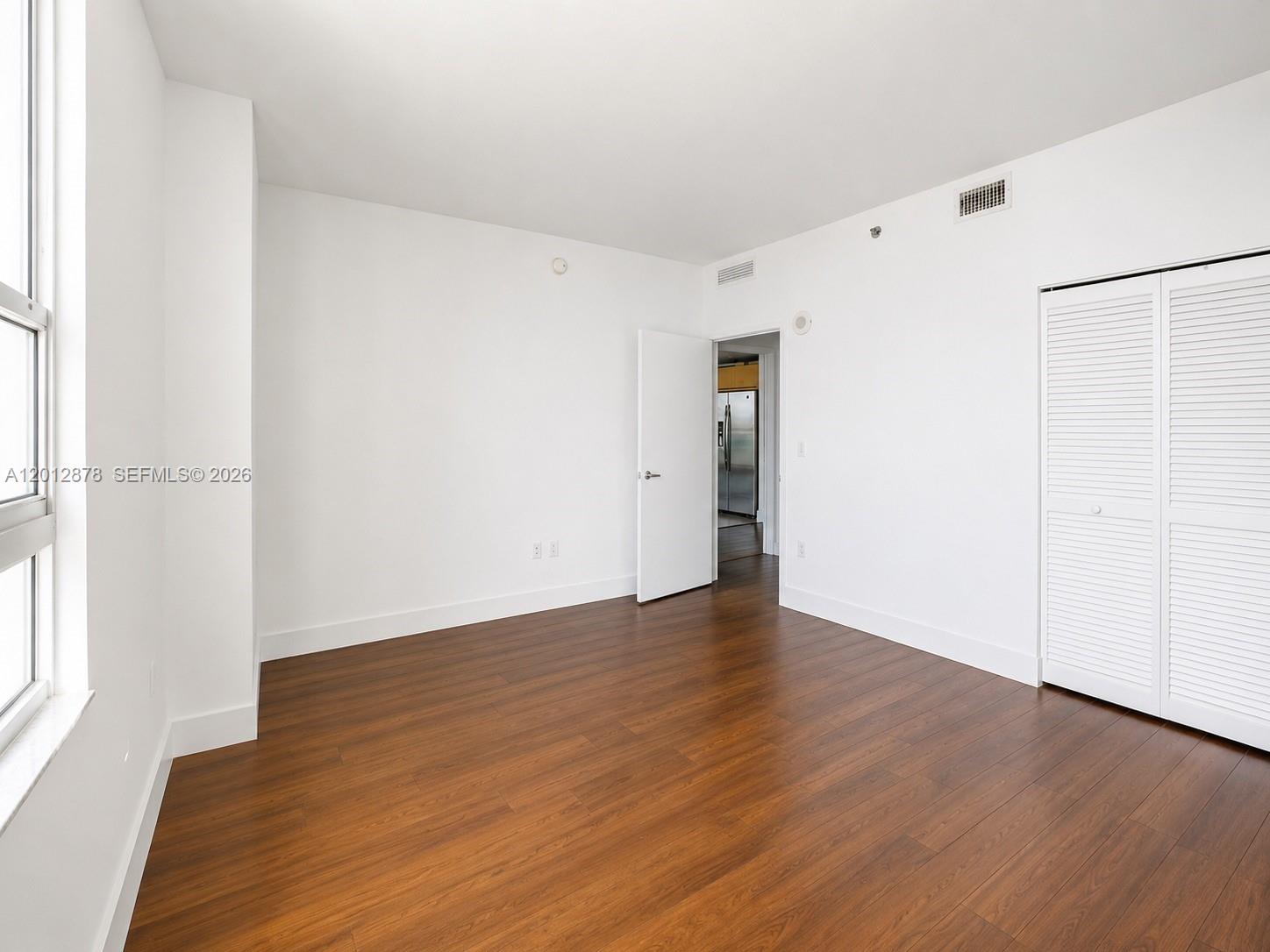 THE PLAZA 901 BRICKELL CO - Residential Lease