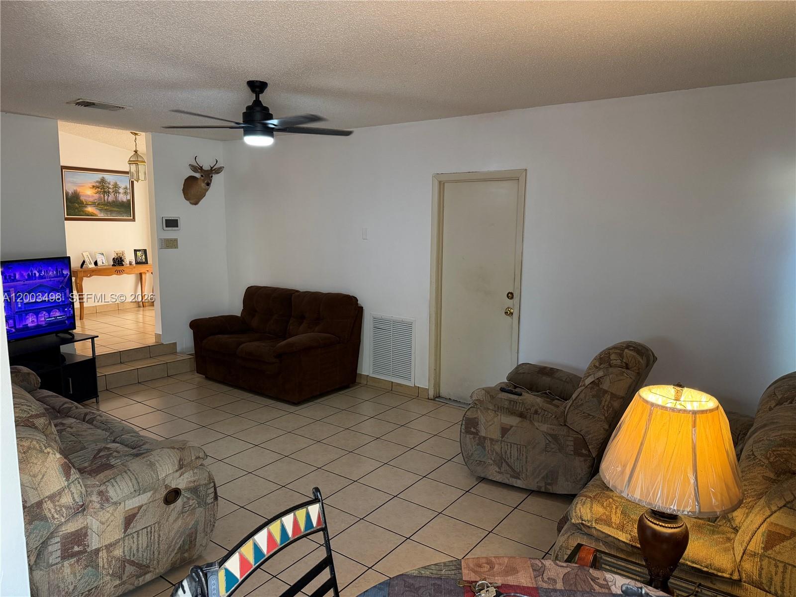 COUNTRY LAKE MANORS SEC 2 - Residential