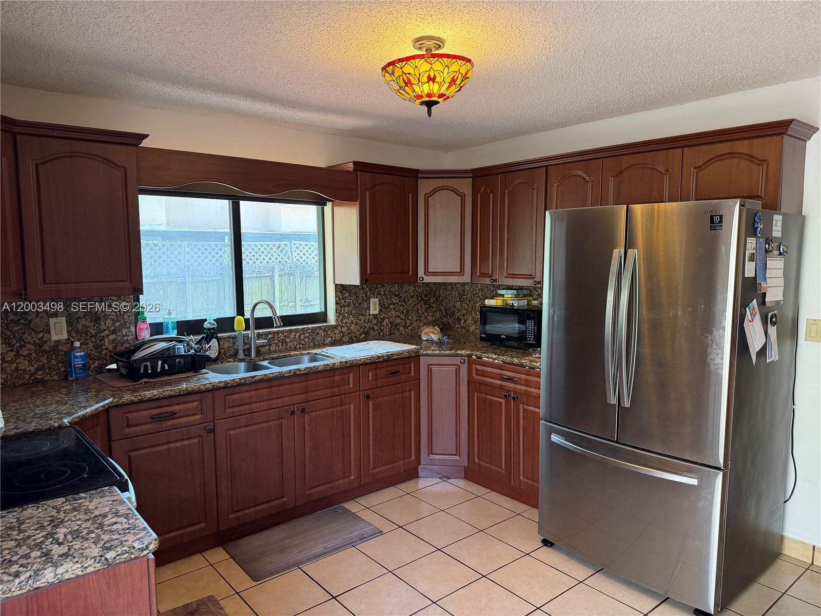 COUNTRY LAKE MANORS SEC 2 - Residential