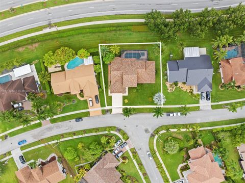 A home in Pembroke Pines