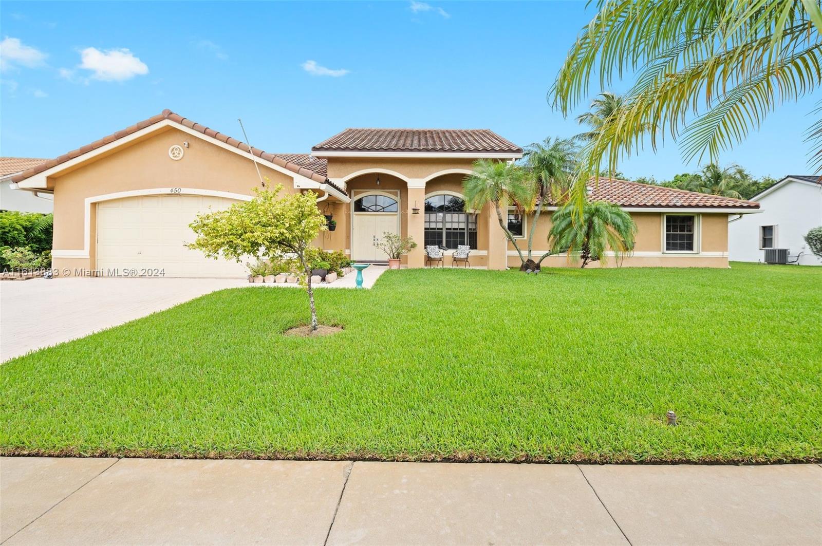 Property for Sale at 450 Nw 195th Ave, Pembroke Pines, Miami-Dade County, Florida - Bedrooms: 4 
Bathrooms: 3  - $895,000