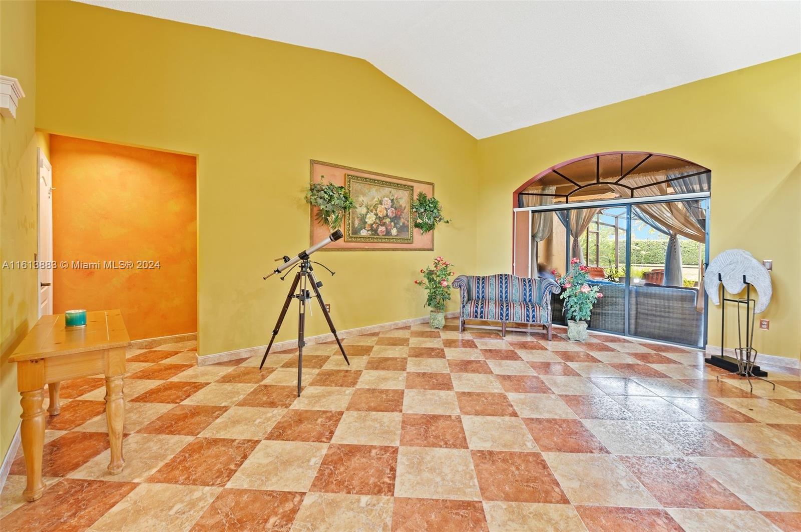 PASADENA AT CHAPEL TRAIL - Residential