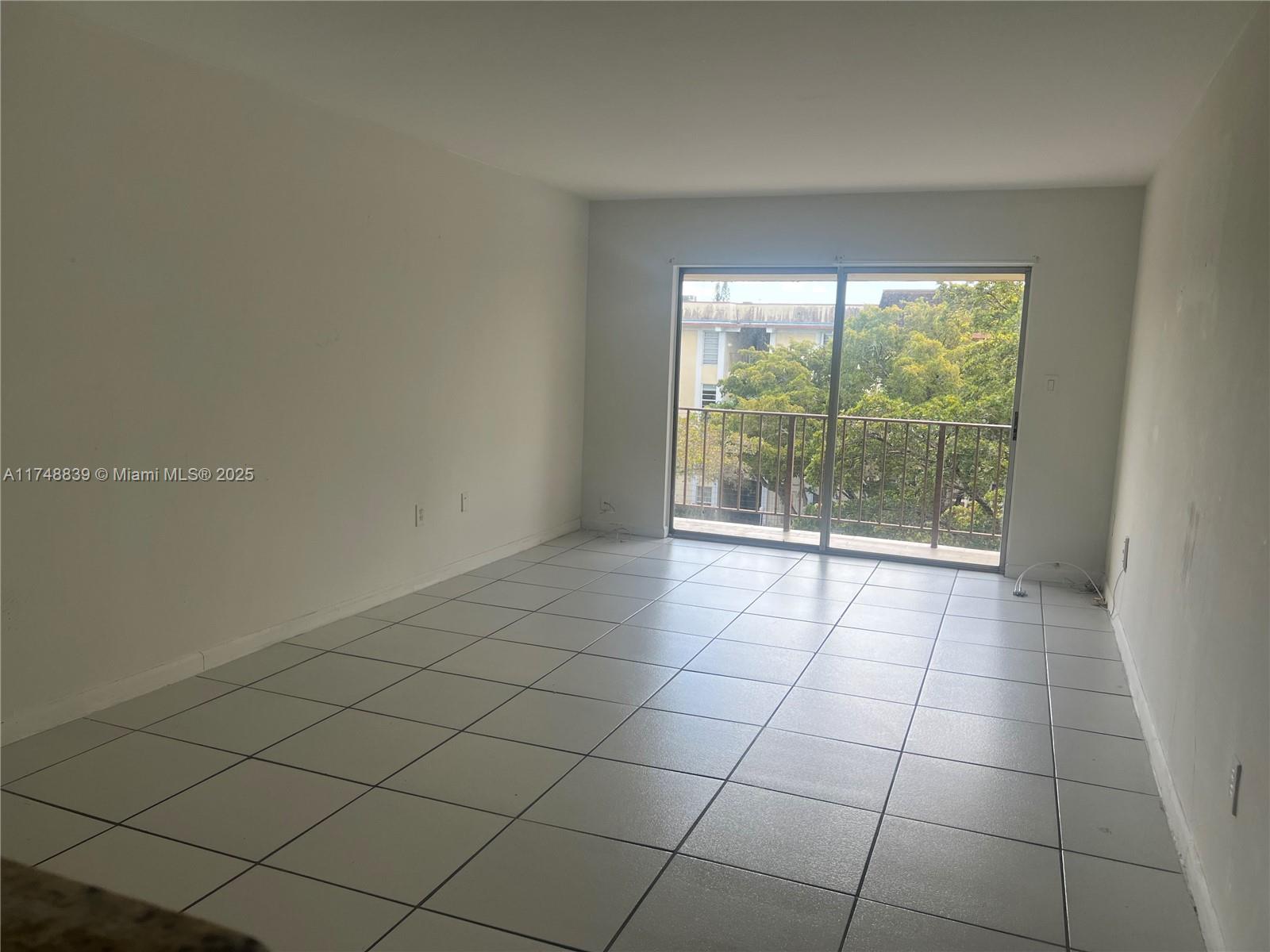 CAPRI GARDENS CONDO - Residential