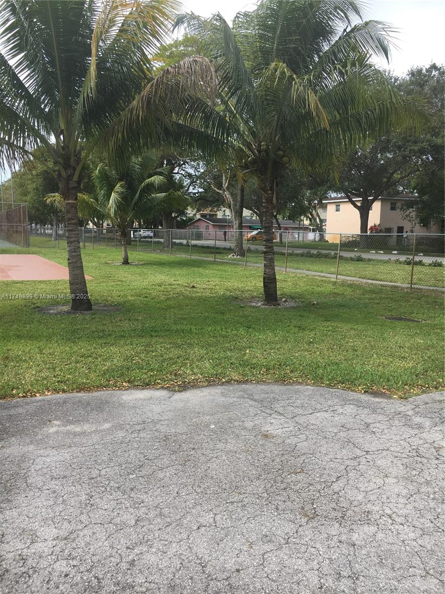 CAPRI GARDENS CONDO - Residential