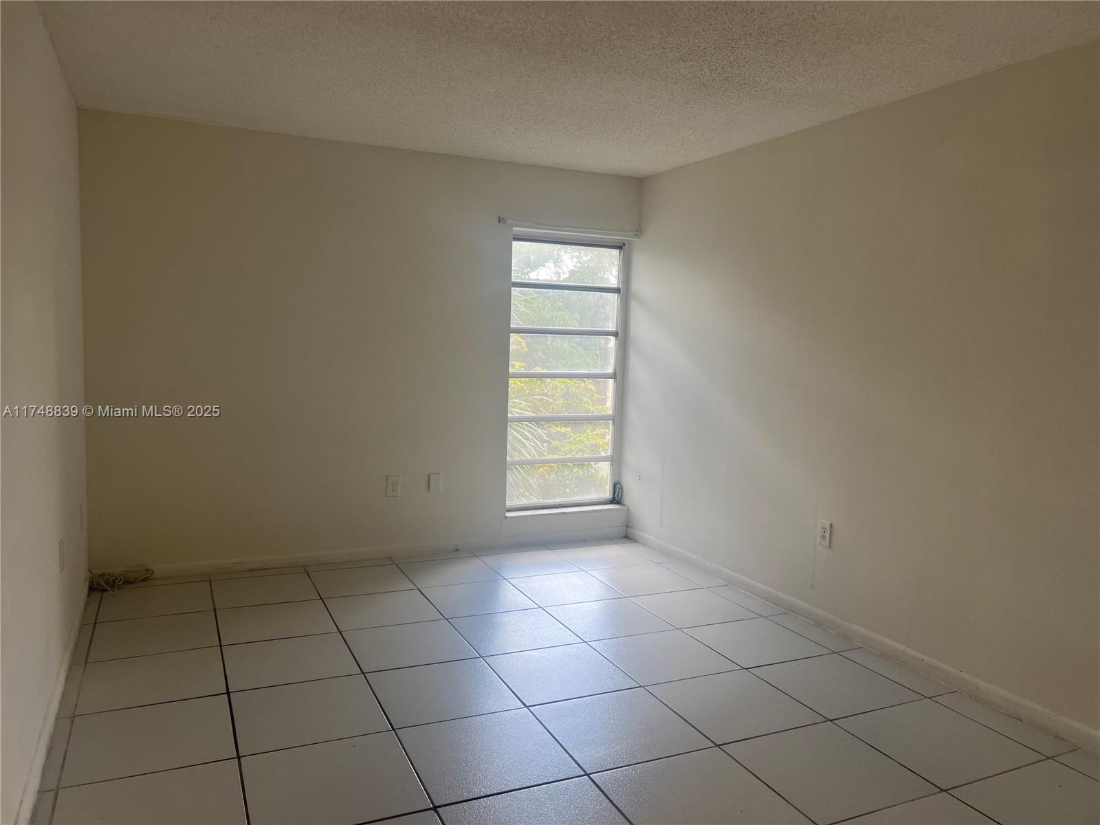 CAPRI GARDENS CONDO - Residential