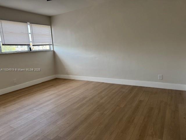 FIRST GULFSTREAM GARDEN - Residential