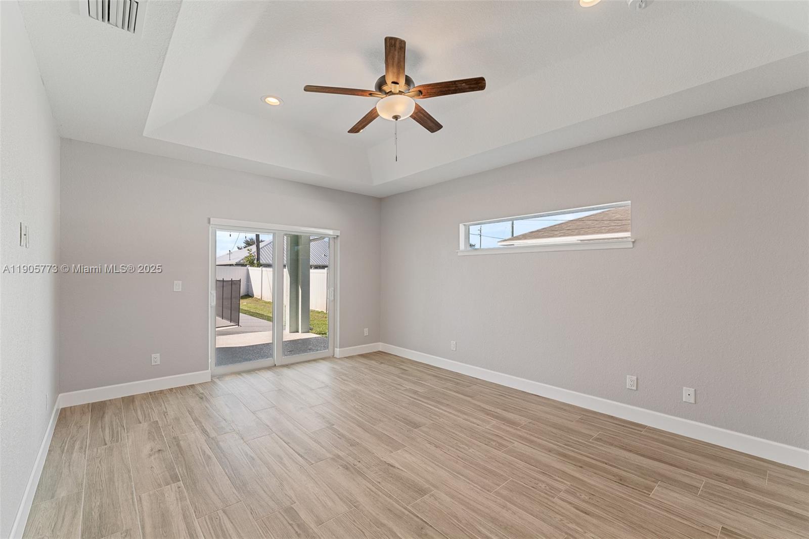 PORT ST LUCIE SECTION 33 - Residential Lease