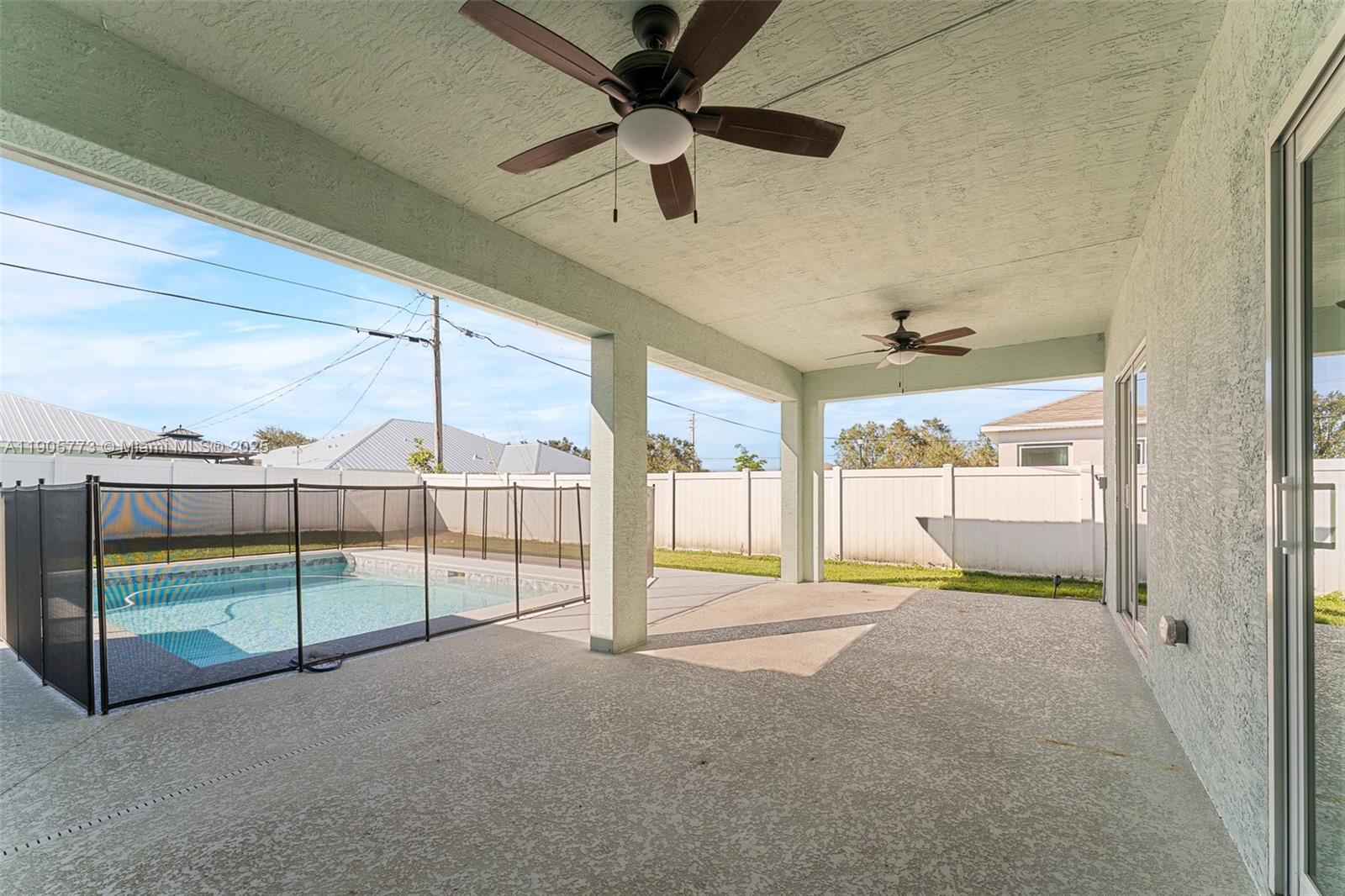 PORT ST LUCIE SECTION 33 - Residential Lease