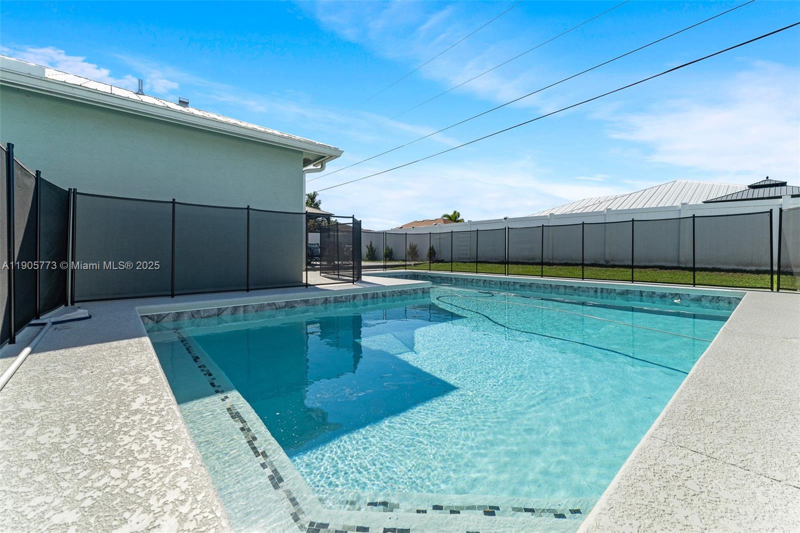 PORT ST LUCIE SECTION 33 - Residential Lease