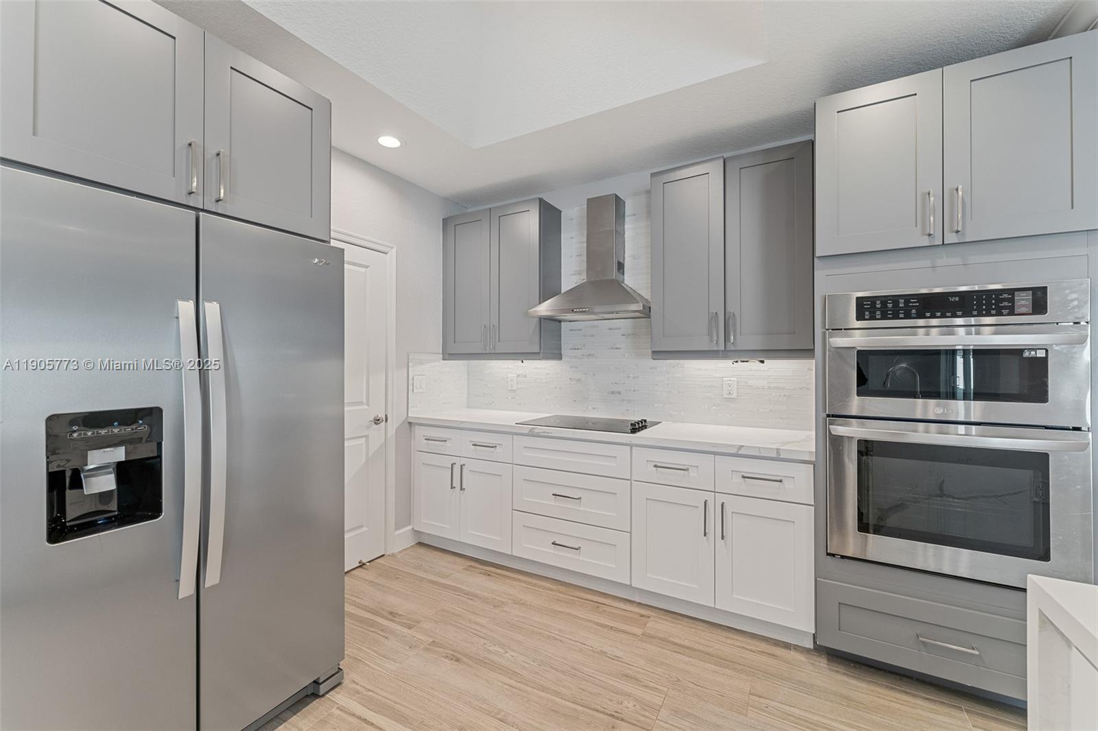 PORT ST LUCIE SECTION 33 - Residential Lease