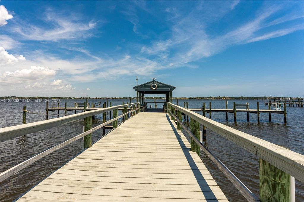 Photo of 175 SE Saint Lucie Blvd #H182, Stuart, FL 34996 (MLS # A11228334)