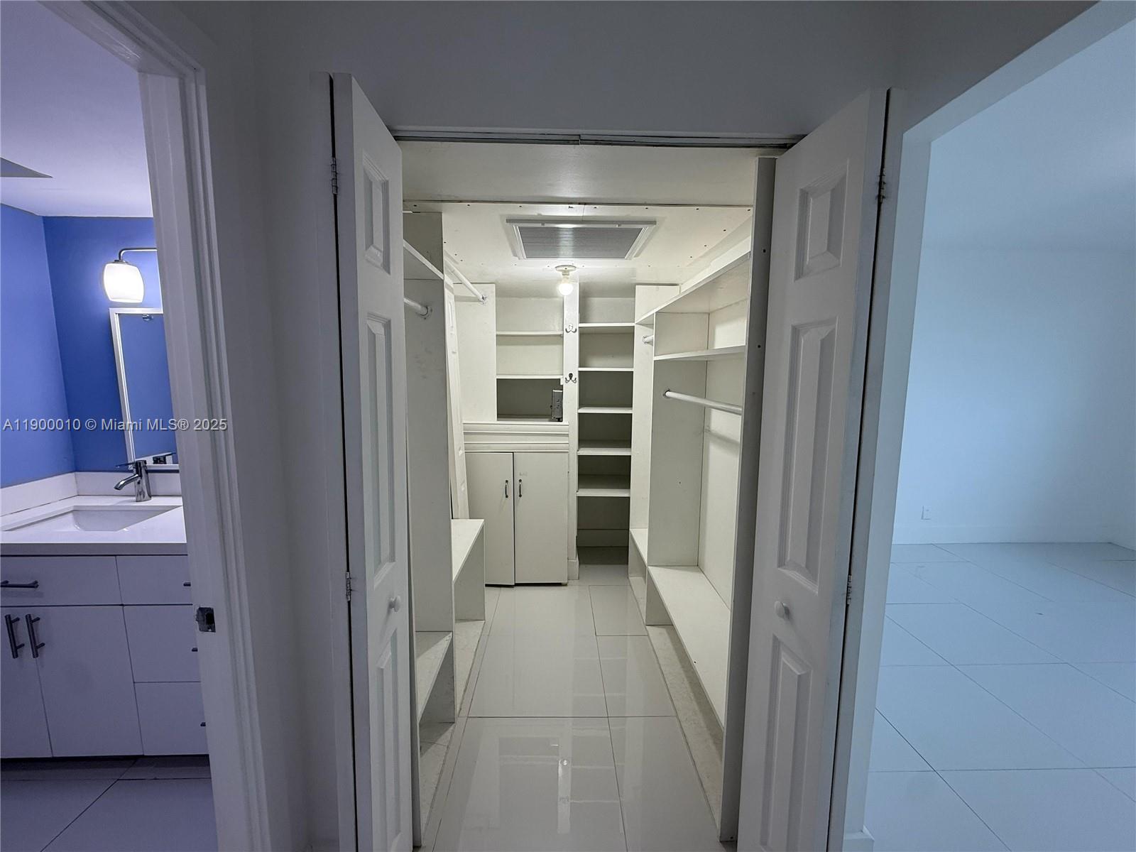 CORAL ISLE EAST CONDO - Residential Lease