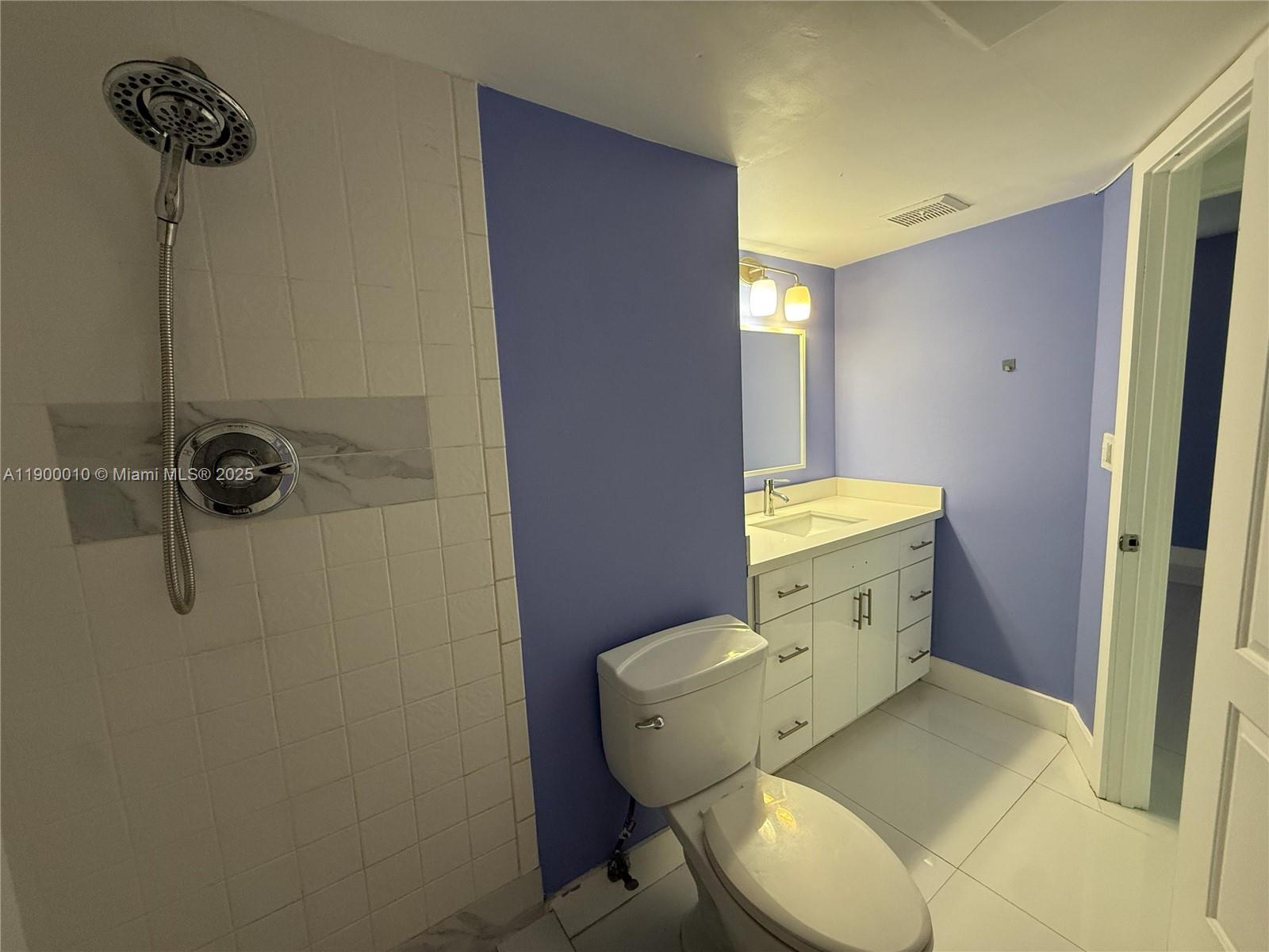 CORAL ISLE EAST CONDO - Residential Lease