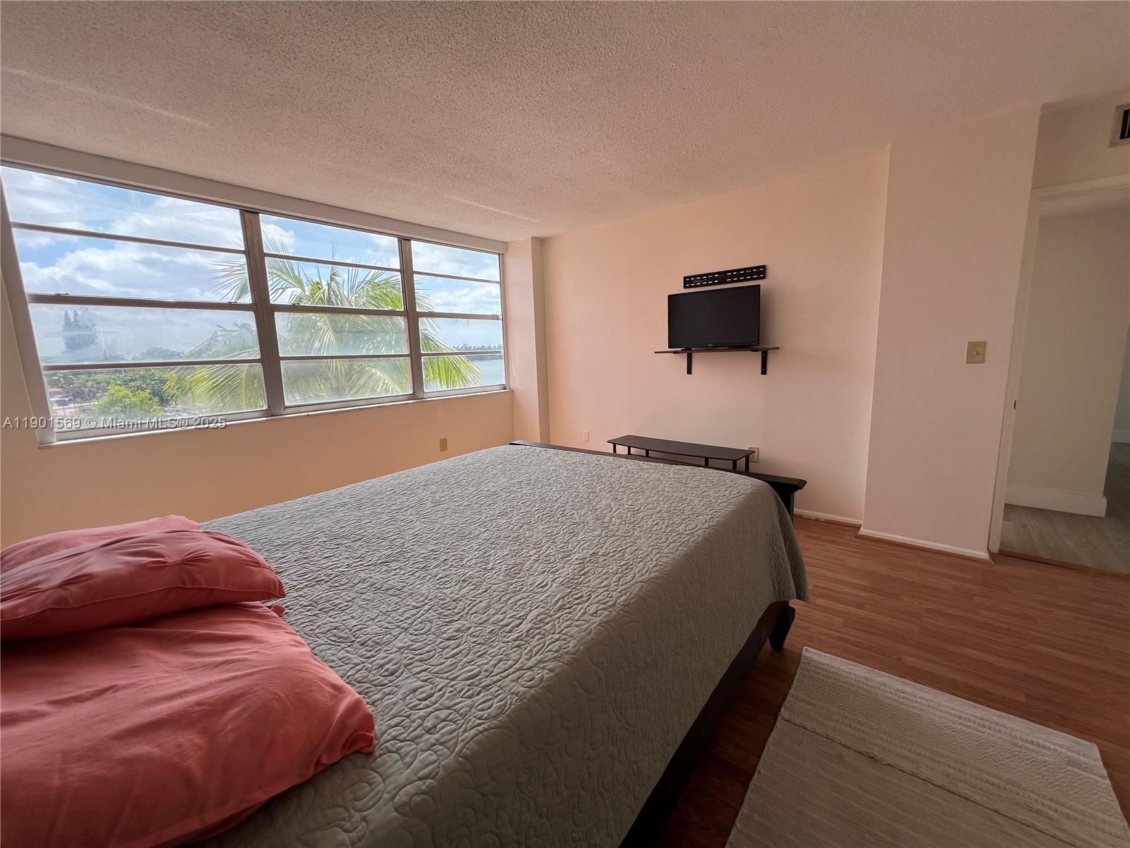 BUCKLEY TOWERS CONDO - EA - Residential Lease