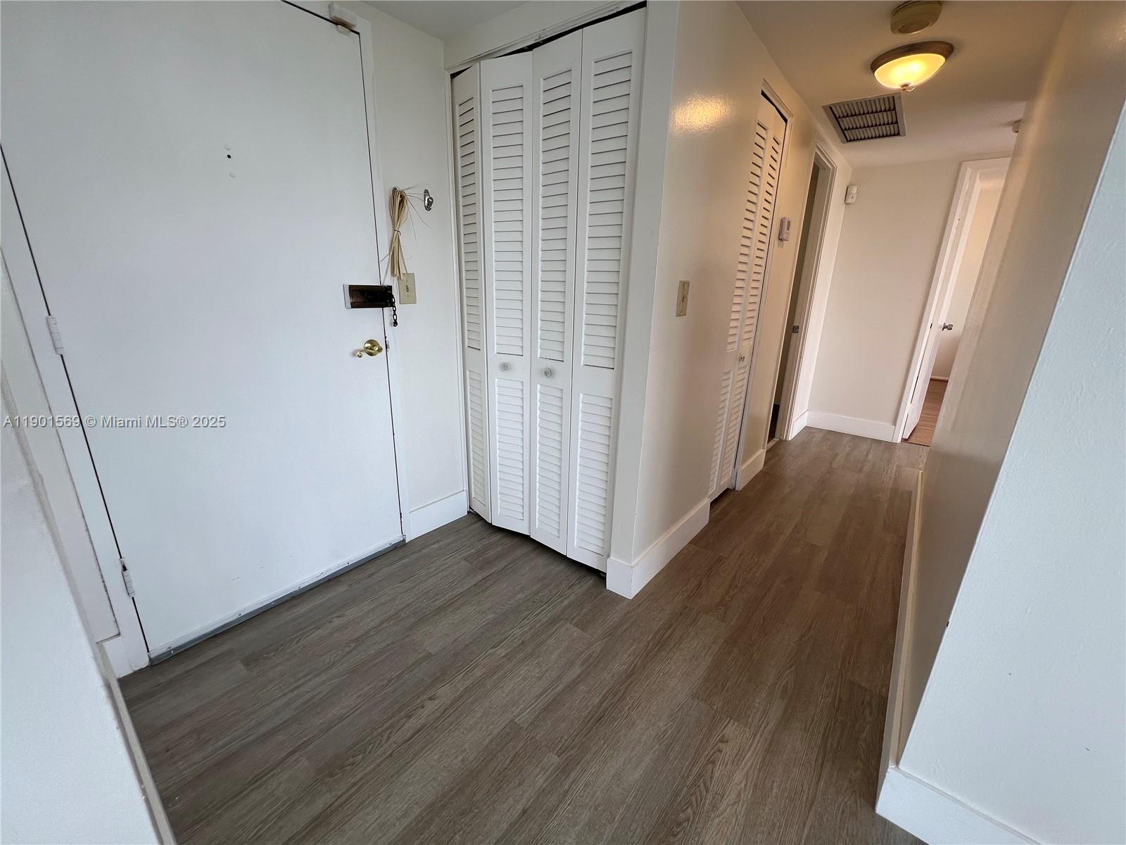 BUCKLEY TOWERS CONDO - EA - Residential Lease