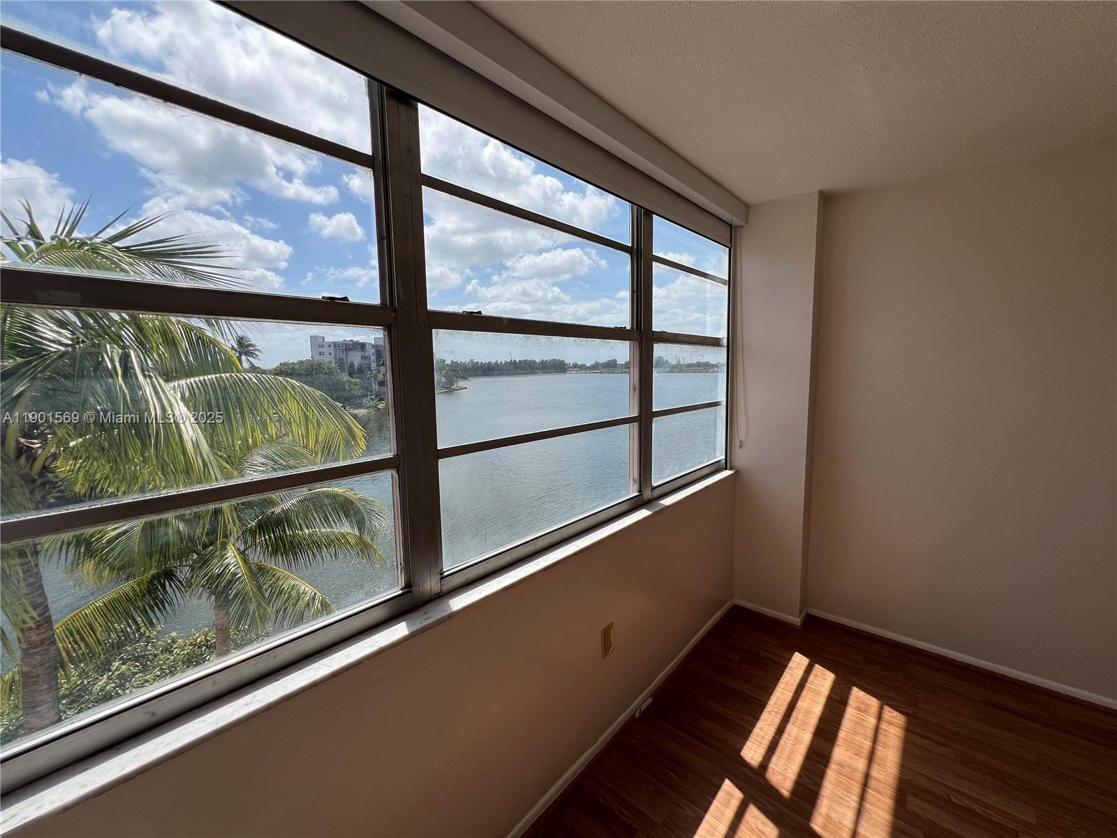 BUCKLEY TOWERS CONDO - EA - Residential Lease