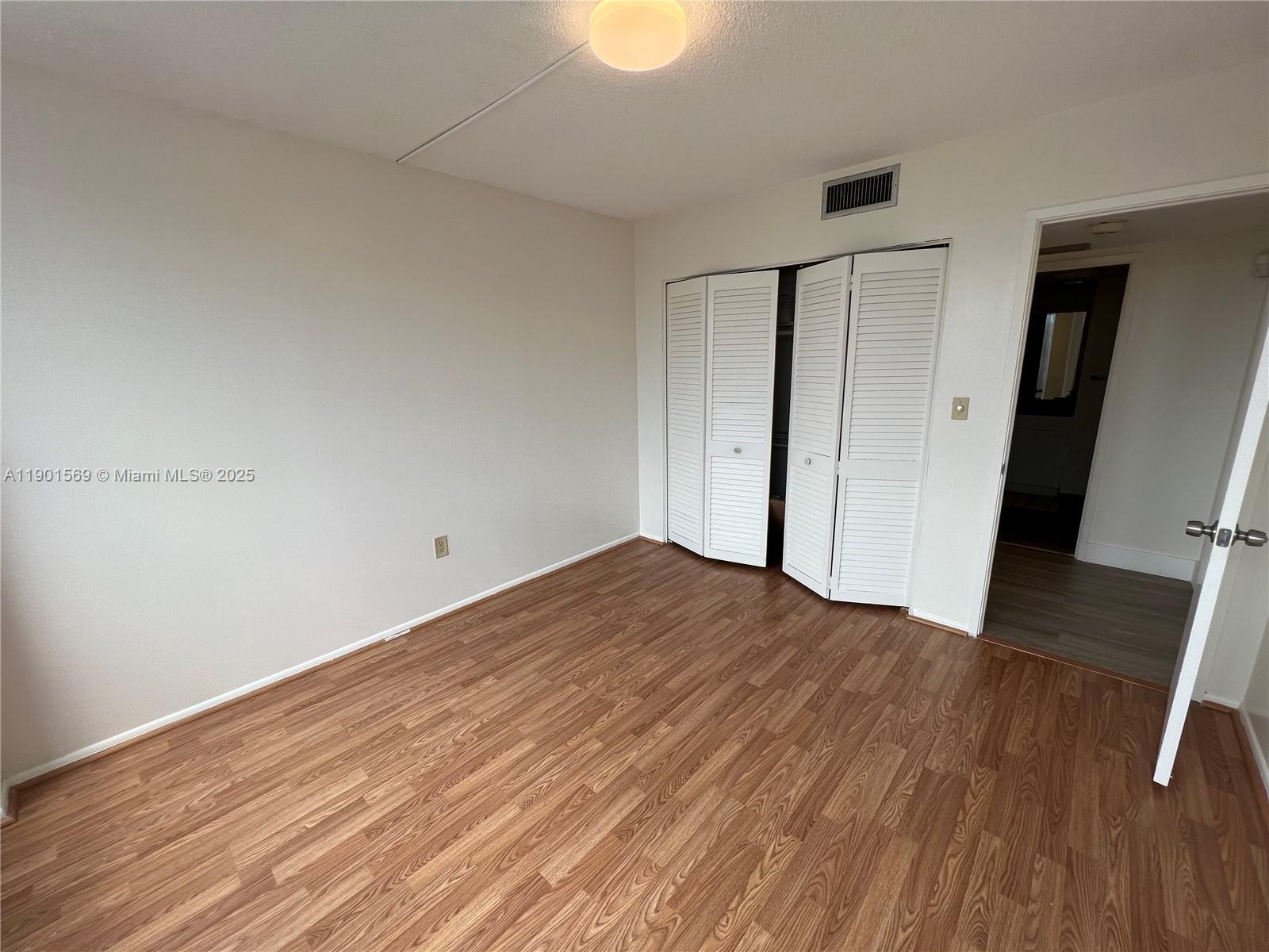 BUCKLEY TOWERS CONDO - EA - Residential Lease