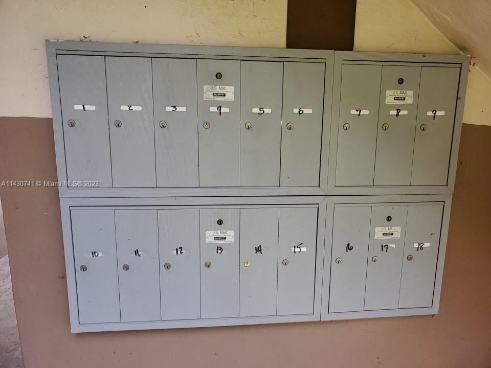 HIALEAH PLACE - Residential Income