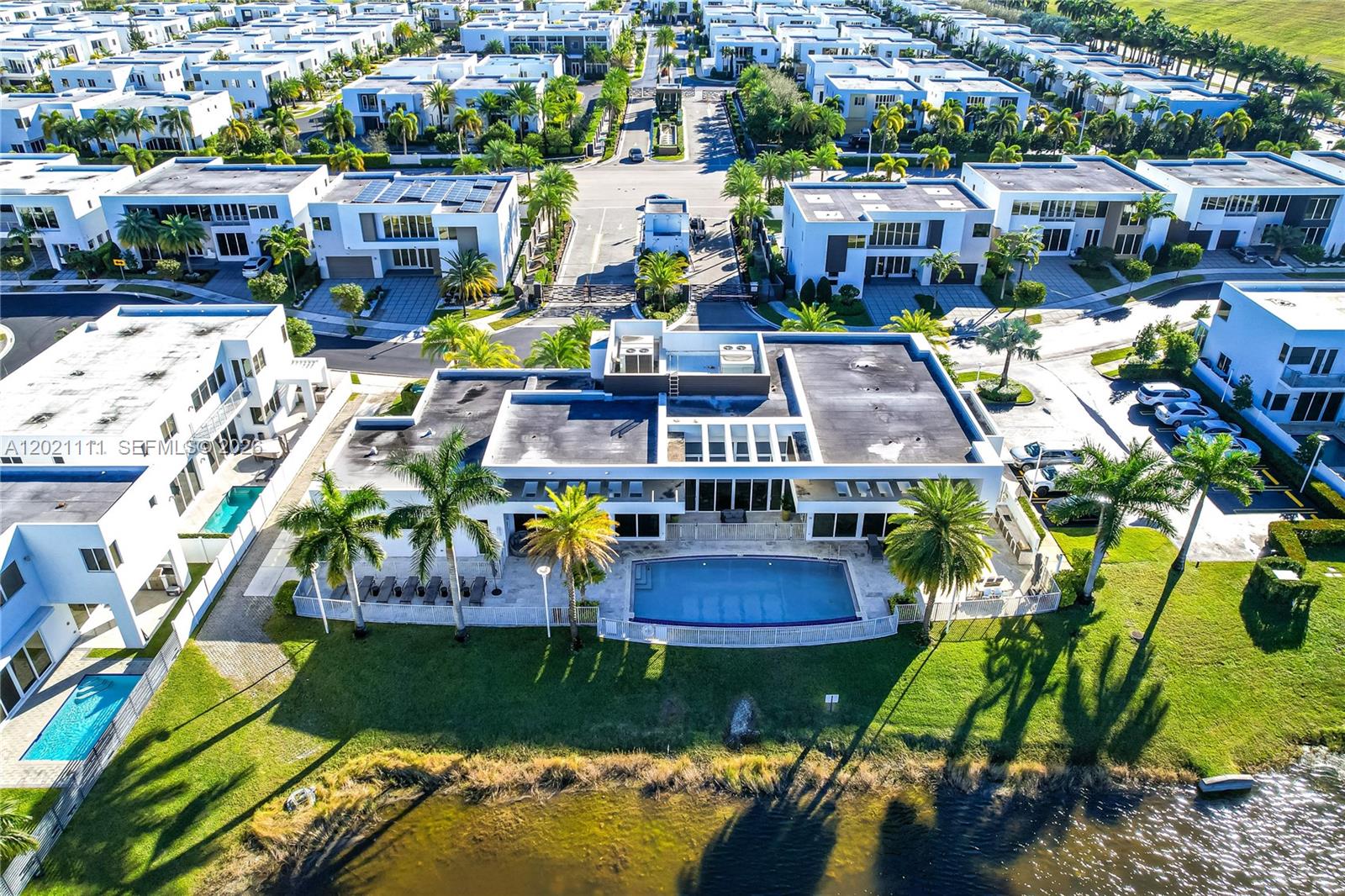 DORAL COMMONS RESIDENTIAL - Residential