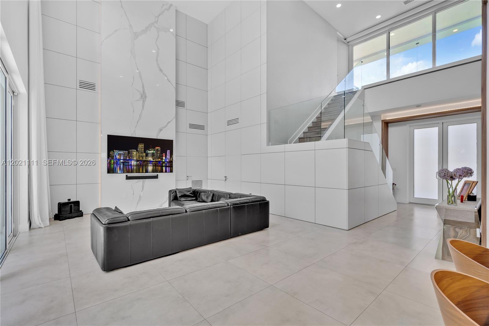 DORAL COMMONS RESIDENTIAL - Residential