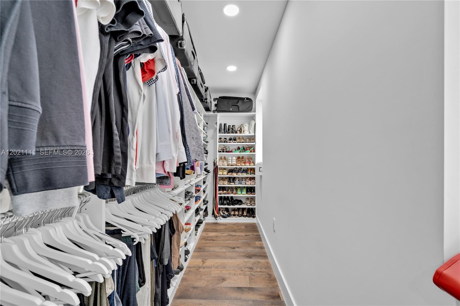DORAL COMMONS RESIDENTIAL - Residential