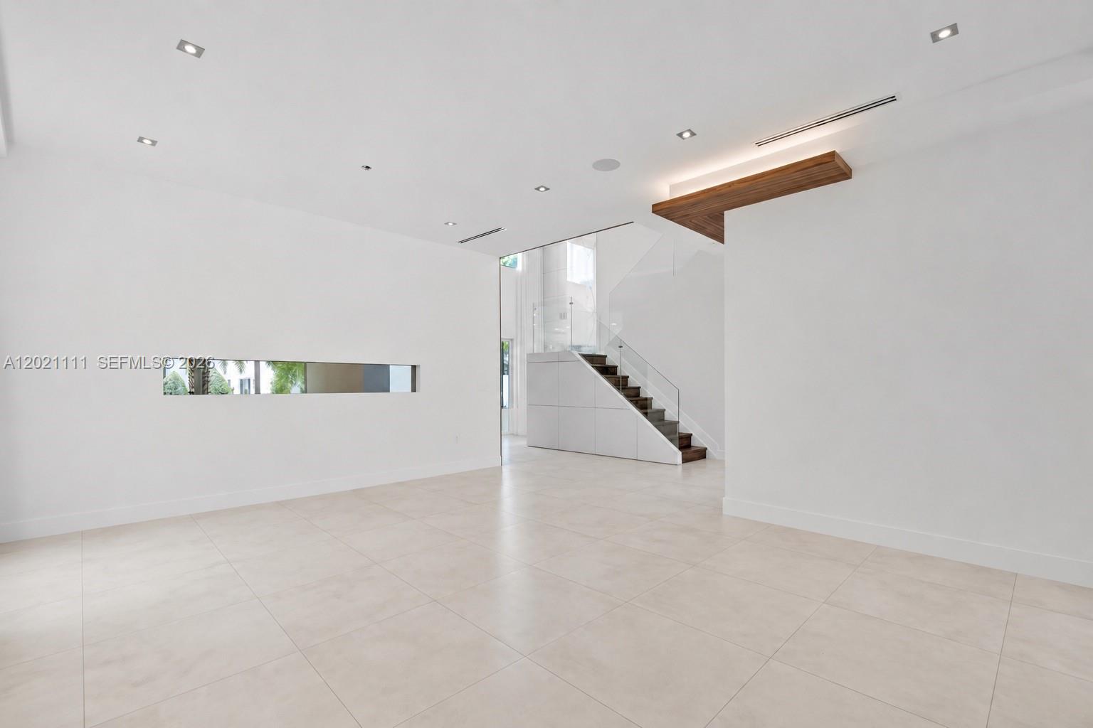 DORAL COMMONS RESIDENTIAL - Residential