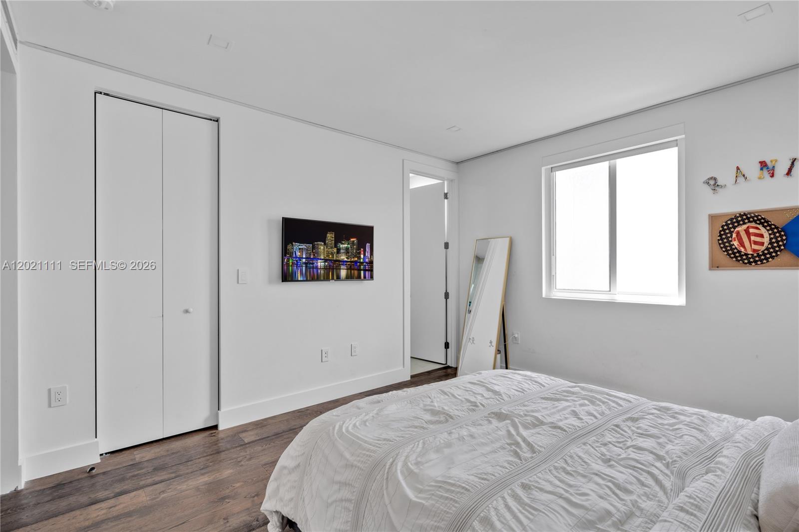 DORAL COMMONS RESIDENTIAL - Residential