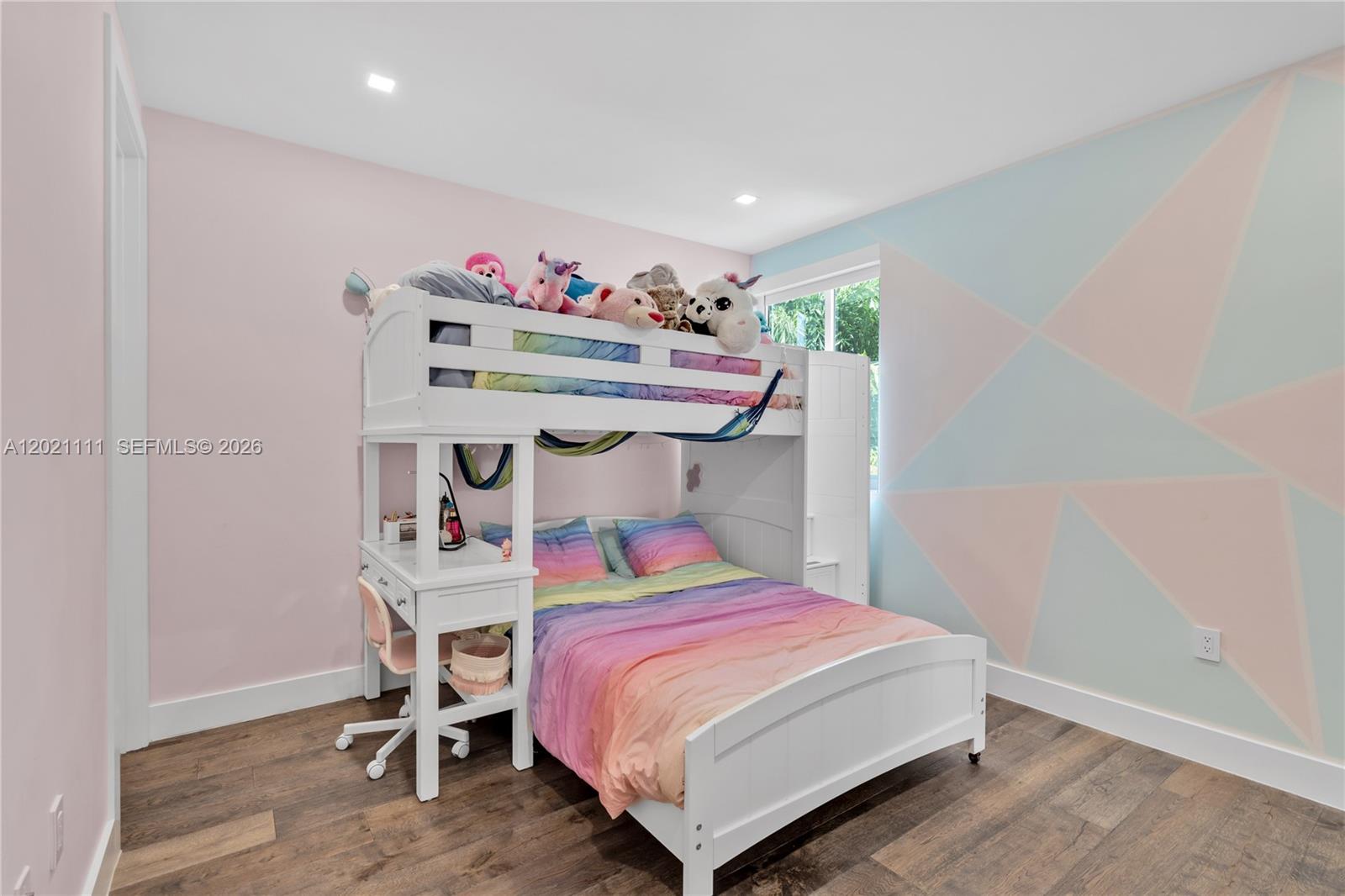 DORAL COMMONS RESIDENTIAL - Residential