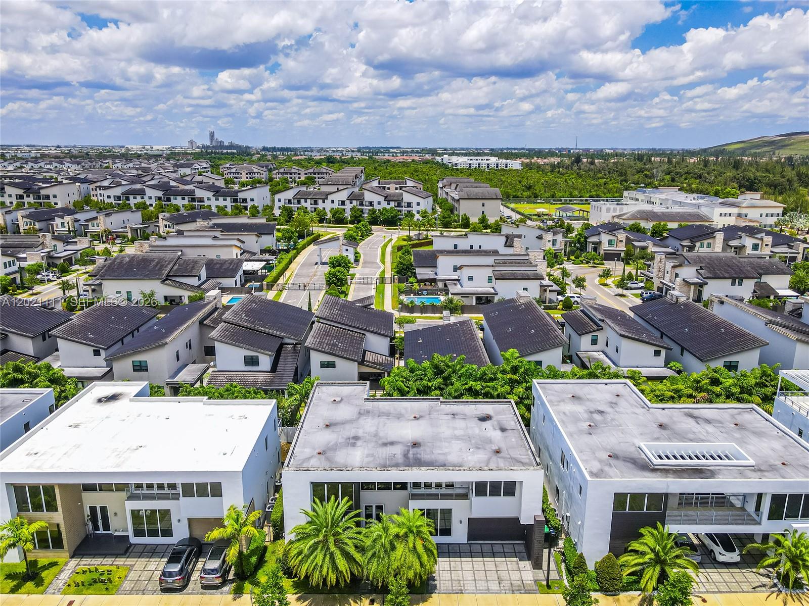 DORAL COMMONS RESIDENTIAL - Residential
