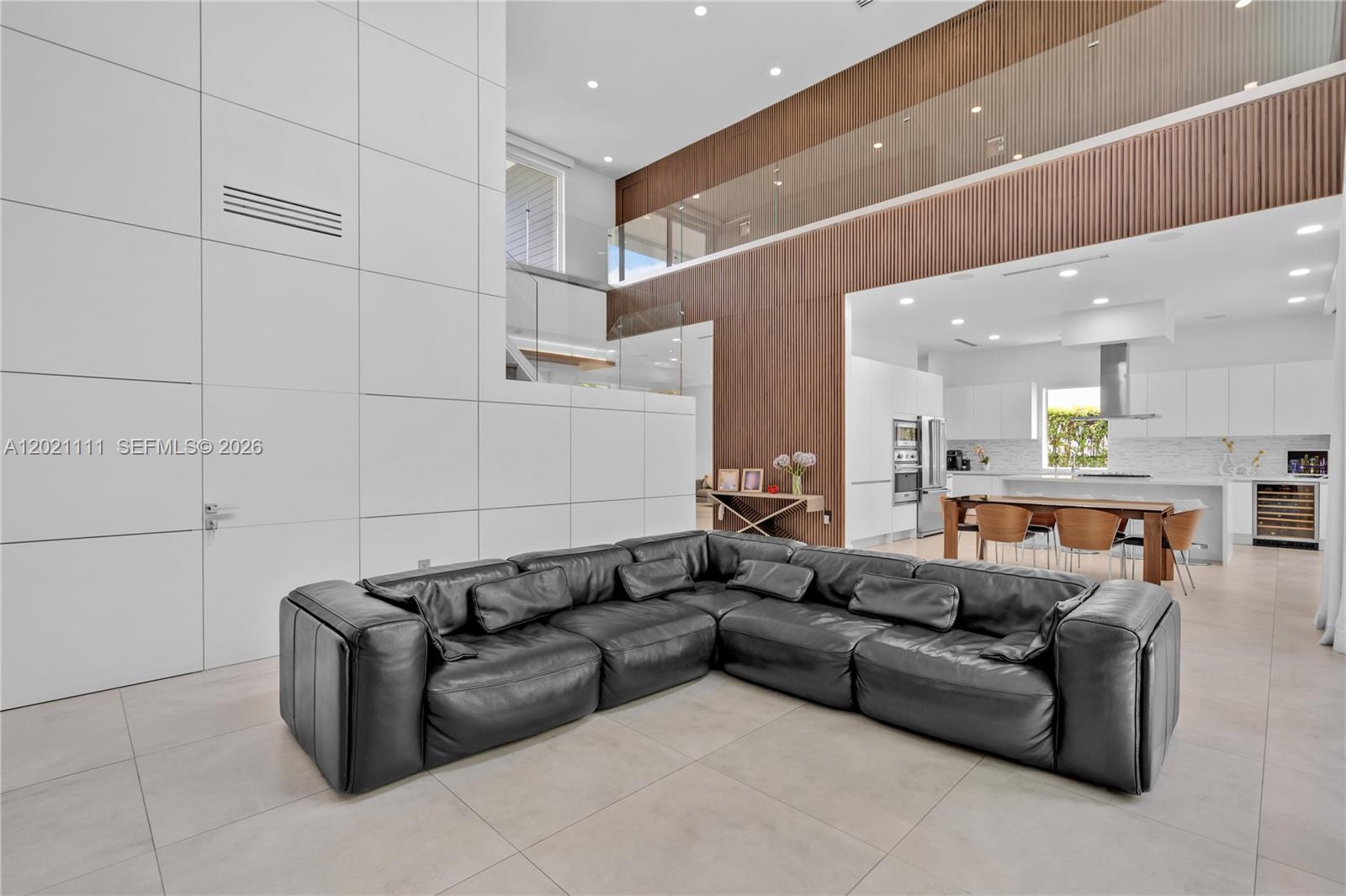 DORAL COMMONS RESIDENTIAL - Residential