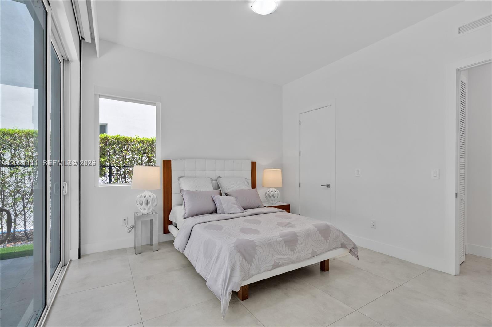 DORAL COMMONS RESIDENTIAL - Residential