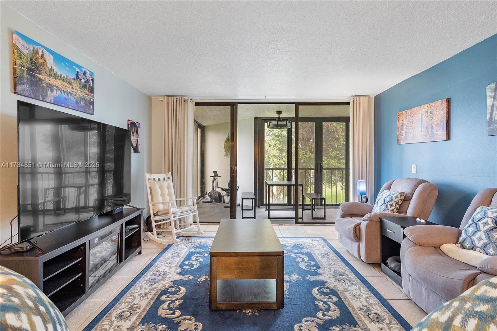 2-bedroom / 2.5-bathroom