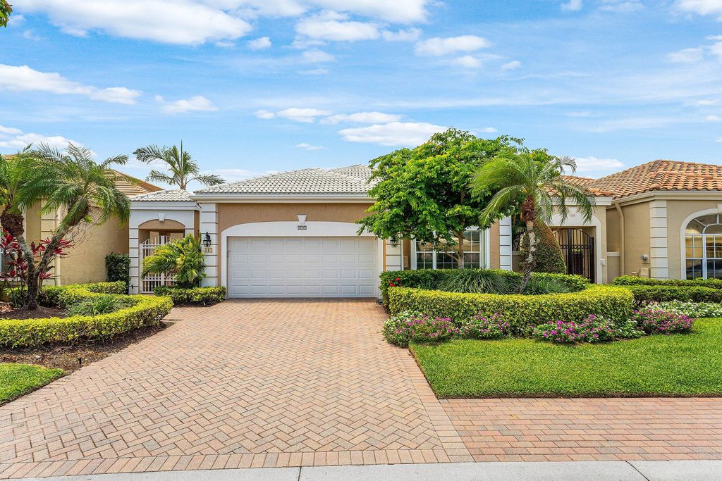Photo of 247 Coral Cay Terrace, Palm Beach Gardens, FL 33418 (MLS # B26038676)