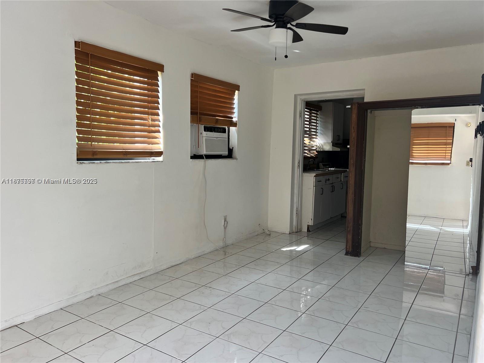 All utilities included. Cozy studio located near shopping plazas and all the major highways. Great neighborhood, part of a single family home with a private entry. Available on 1 Oct 2025
Move in requirement: first, last and security. Must provide proof of income, last 3-4 months pay stubs, subject to criminal and eviction screening.